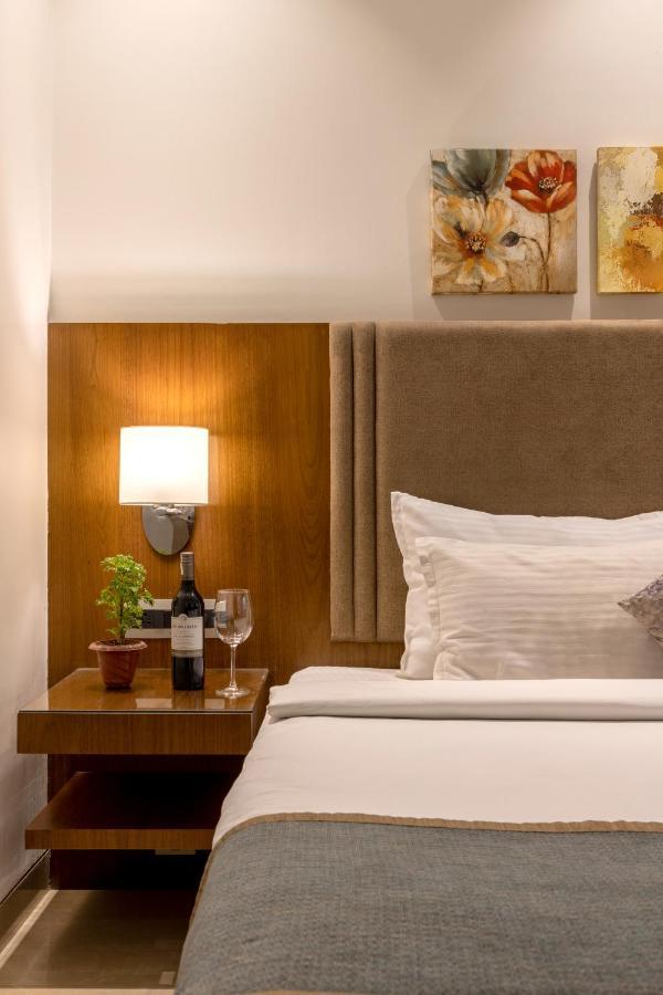 Kwality'S Motel Shiraz Bhopál Kültér fotó