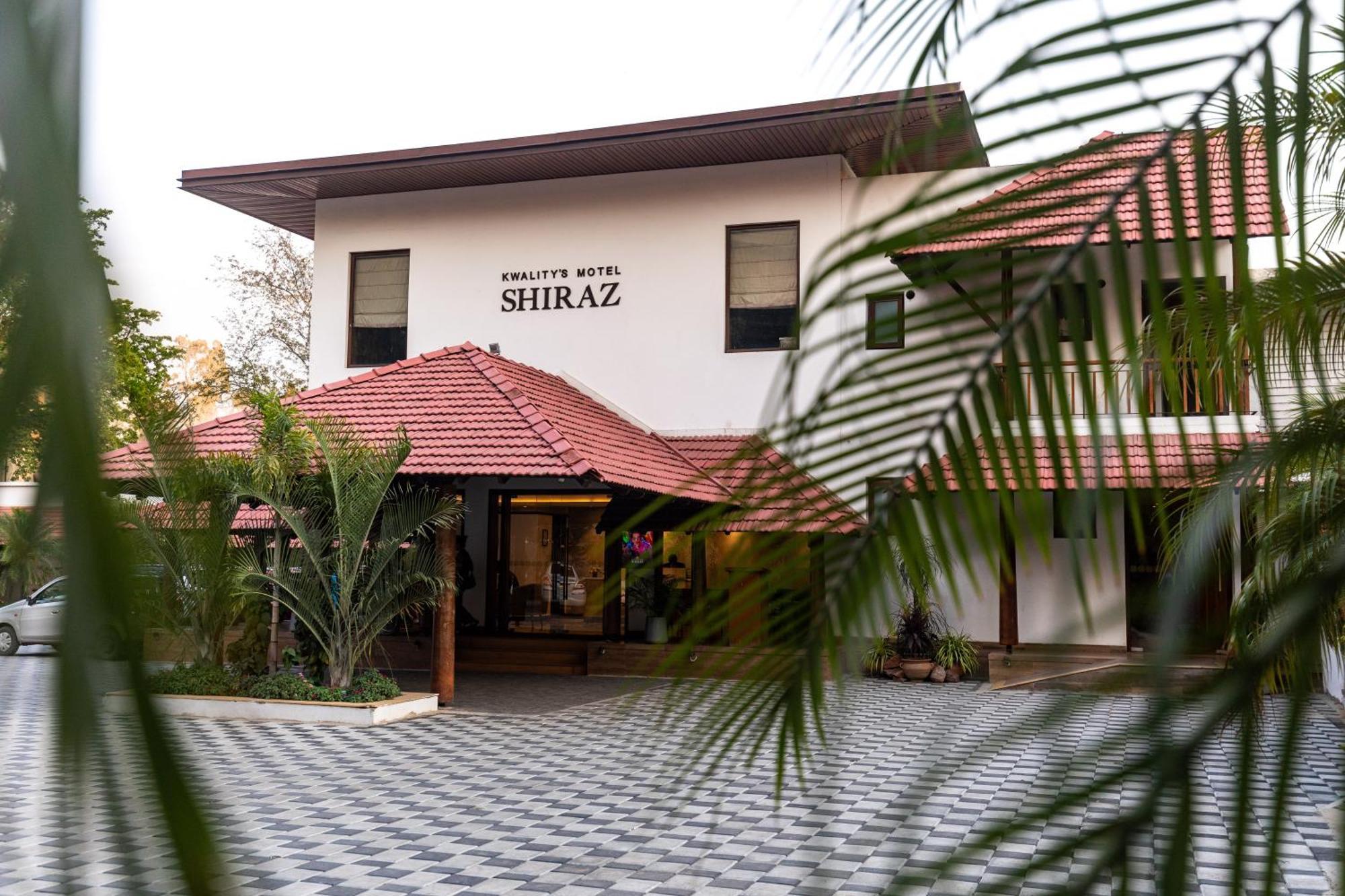 Kwality'S Motel Shiraz Bhopál Kültér fotó